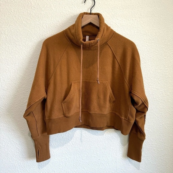 Free People Fp movement Westlake Sweat Pullover Soft Fleece Size XS Brown Tan - Picture 1 of 14